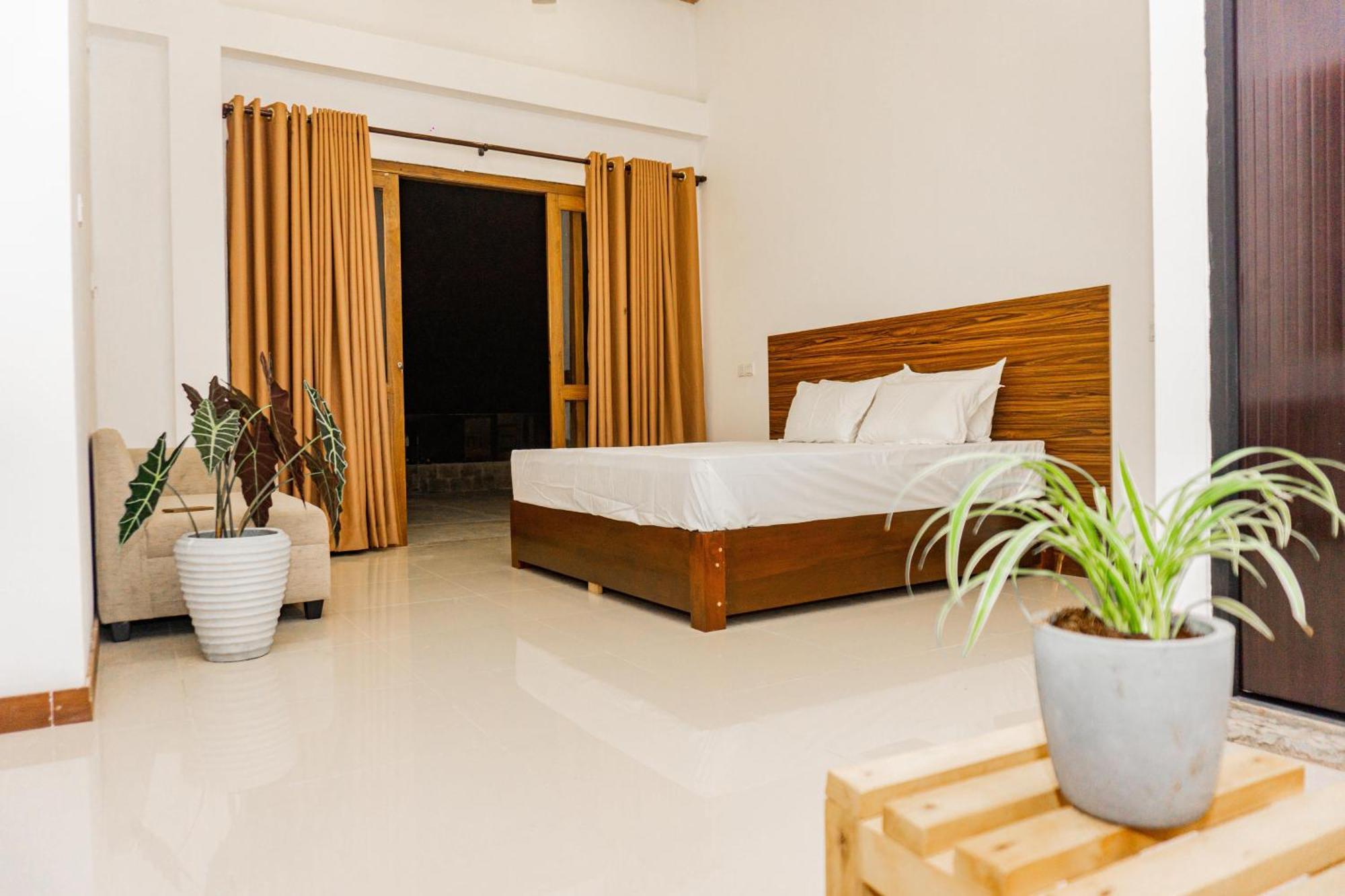 Plantation Inn Weligama Esterno foto
